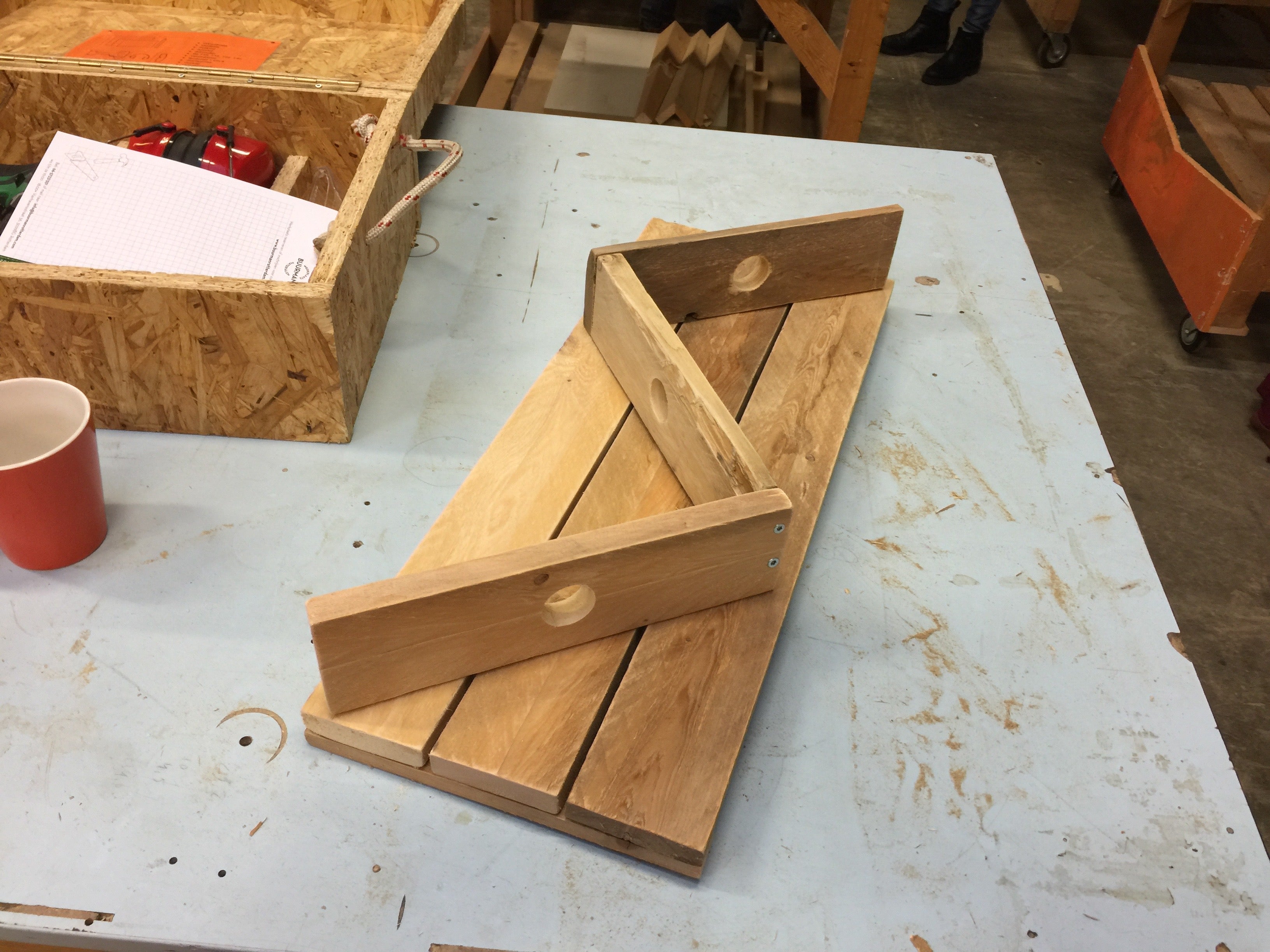 Workshop (1/2 day): Making a wine rack - Image 1